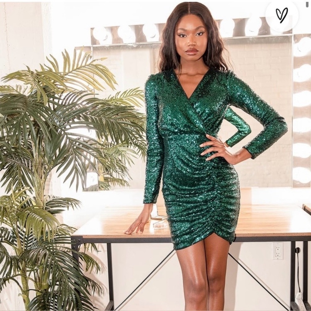 ‼️RARE‼️🎸Lulus🎸🔥NWT🔥Get Festive Sequin Long Sleeve Minidress—S